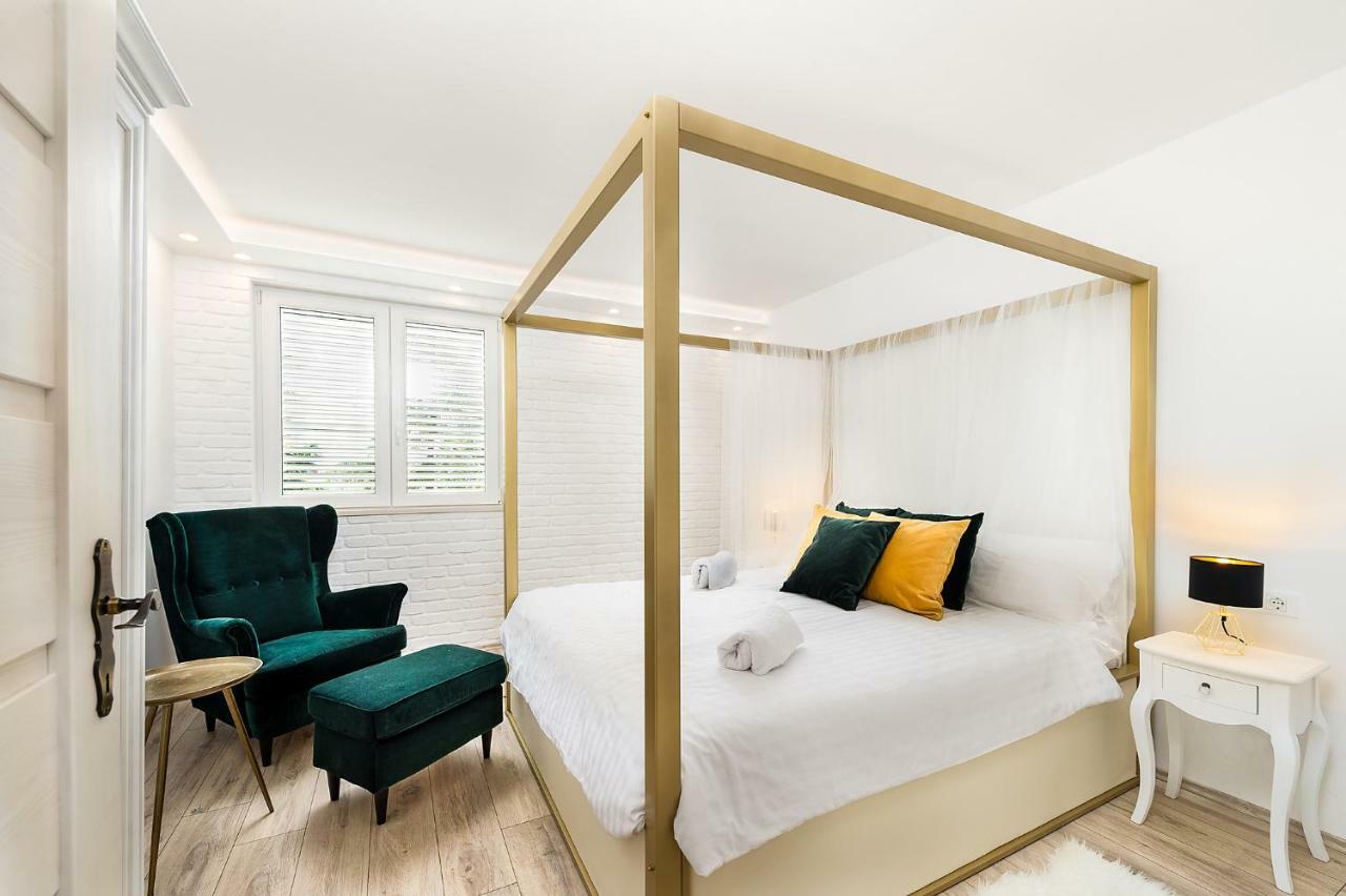 Apartments Mediteraneo Врсар Экстерьер фото