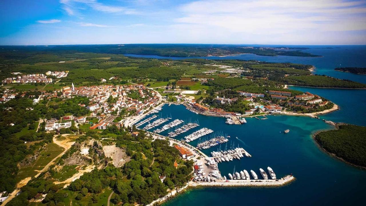 Apartments Mediteraneo Врсар Экстерьер фото